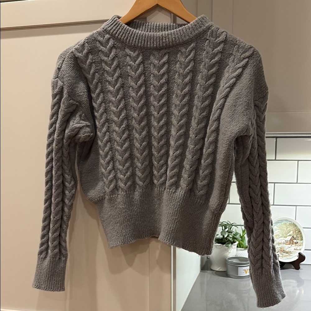 Gray Cable Knit Women's Cropped Sweater